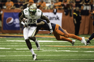 Daivon Ellison recorded a team-high 11 tackles for the Orange in its game against South Florida.