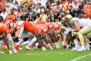 Clemson’s starting defensive lineman is, on average, 2 inches taller and 12 pounds heavier than the average Syracuse starting D-line. 