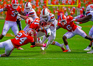 Syracuse faces off against an unranked Clemson for the first time since October 2014.