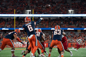 Our beat writers disagree on whether SU can stop Minnesota in the Pinstripe Bowl