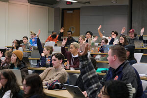 In addition to donating to Hendricks Chapel Food Pantry, Syracuse University’s Student Association will host a Food for Finals Initiative to reduce student stress. SA also passed a bill to support University Senate’s resolution for DPS to release monthly statements about incidents around campus.