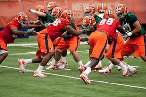 Jay Bromley (Center)