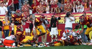 Robert Woods (2) vs. Syracuse